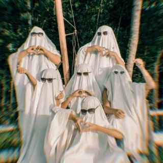 🍷👻 𝚌𝚞𝚝𝚎 𝚕𝚊𝚗𝚍👻🍷