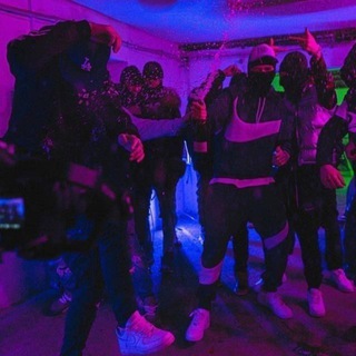 𝐅𝐑𝐈𝐄𝐍𝐃𝐒