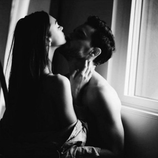 •ابریشمی‌آغشته‌به‌گرد‌ماه🌙•