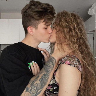 ⛱✨𝐆 𝐎 𝐋 𝐃 𝐄 𝐍✨