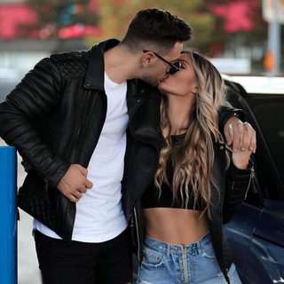 𝐓𝐑𝐄𝐍𝐃𝐒𝐇𝐎𝐖