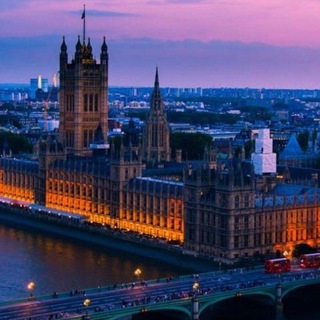 ·.¸¸.·♩♪♫ 𝗟𝗼𝗻𝗱𝗼𝗻 𝗣𝗮𝗹𝗮𝗰𝗲 ♫♪♩·.¸¸.·