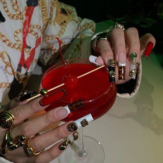 𝗛𝗘𝗡𝗡𝗘𝗦𝗦𝗬⁪⁪⁬⁮⁮