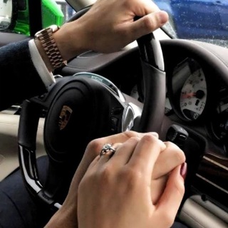 𝑭𝑨𝑹𝑺𝑰 𝑭𝑹𝑰𝑬𝑵𝑫𝑺✨